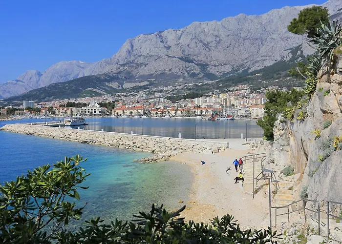 Apartments And Rooms With Wifi Makarska - 11063 Guest house Makarska