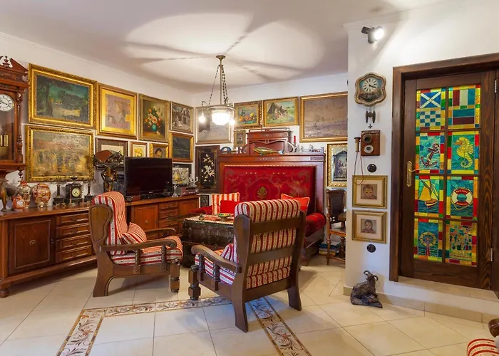 Apartments And Rooms With Wifi Makarska - 11063 Guest house Makarska